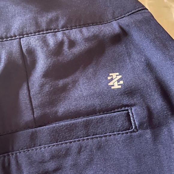 Izod Swingflex Skort Sz 2 - Picture 6 of 8
